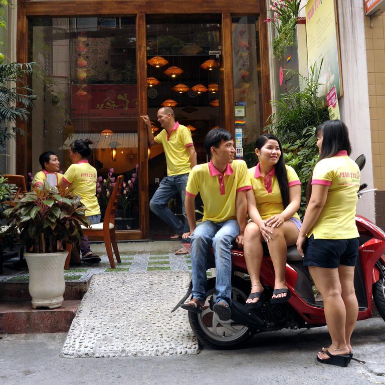 Pink Tulip Hotel Ho Chi Minh City Bagian luar foto