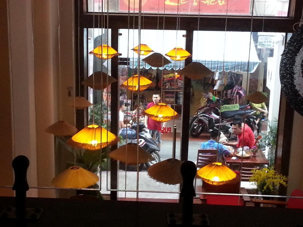 Pink Tulip Hotel Ho Chi Minh City Bagian luar foto