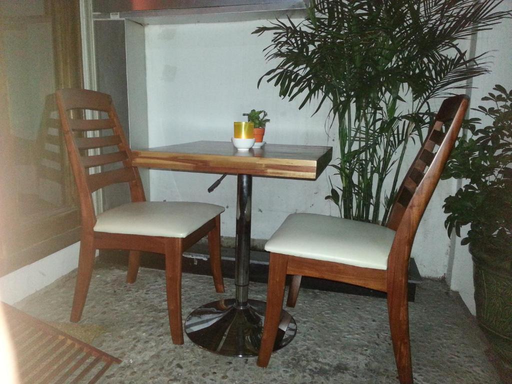Pink Tulip Hotel Ho Chi Minh City Bagian luar foto
