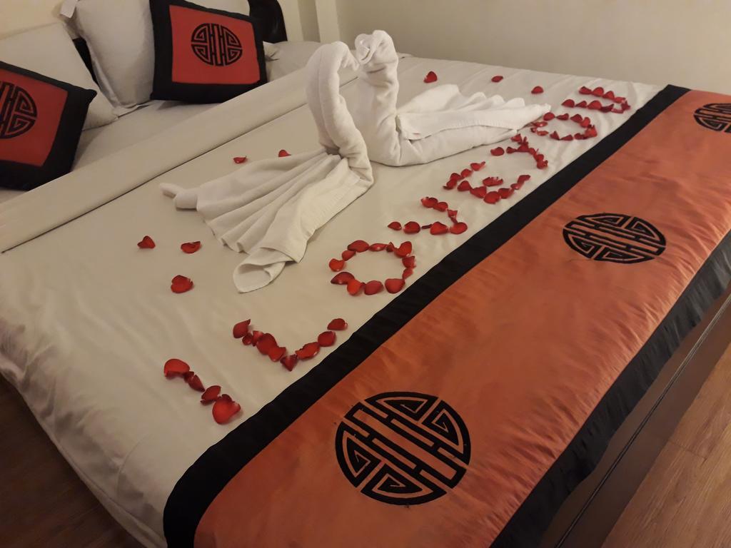 Pink Tulip Hotel Ho Chi Minh City Bagian luar foto